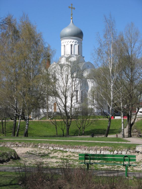 Собор Покрова Пресвятой Богородицы в Веснянке, Минск (Минск, город, Беларусь, Минская область). общий вид в ландшафте