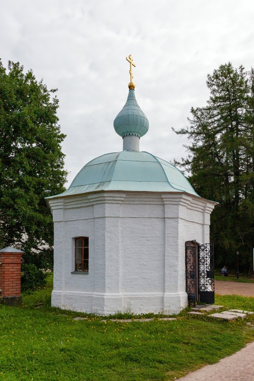 Валаамские острова. Спасо-Преображенский Валаамский монастырь. Часовня Благовещения Пресвятой Богородицы на Монастырской пристани. фасады