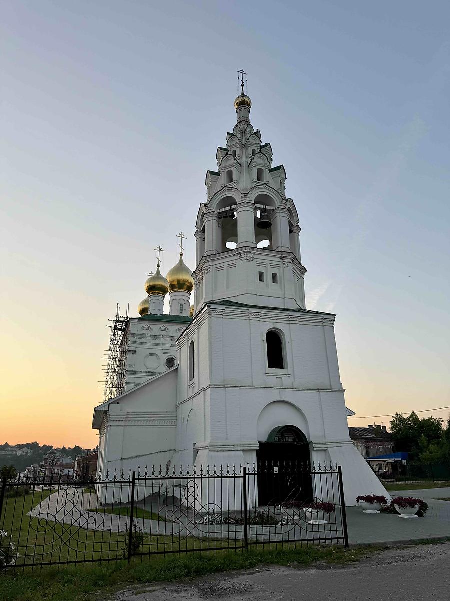 фасады. Церковь Воскресения Христова, Павлово (Павловский район, Нижегородская область)