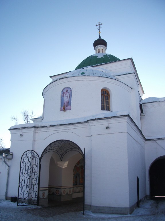 Муром. Спасский мужской монастырь. Церковь Кирилла Белозерского. фасады