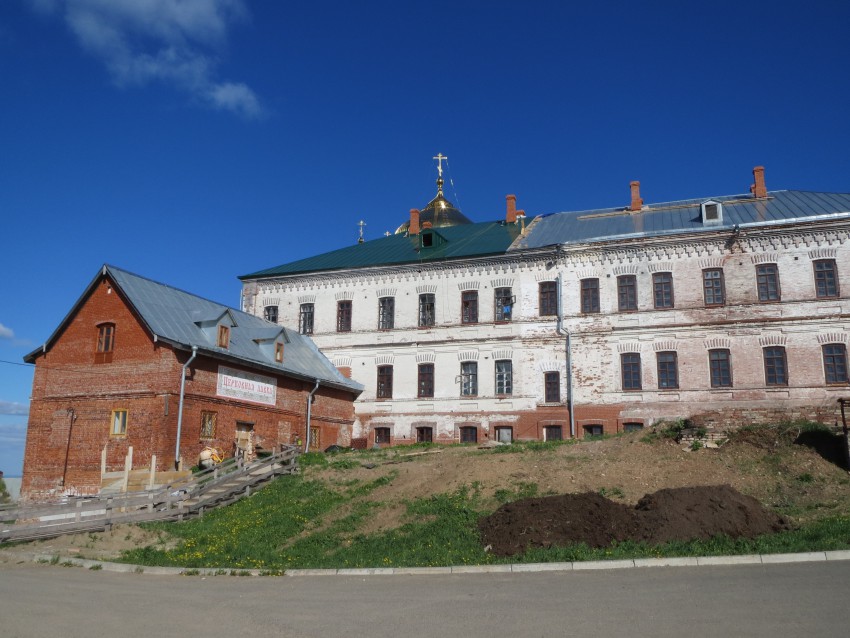 Белая Гора. Николаевский Белогорский монастырь. дополнительная информация