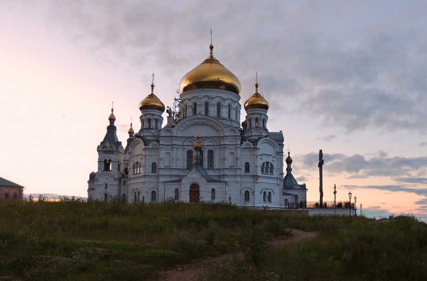 Белая Гора. Николаевский Белогорский монастырь. фасады