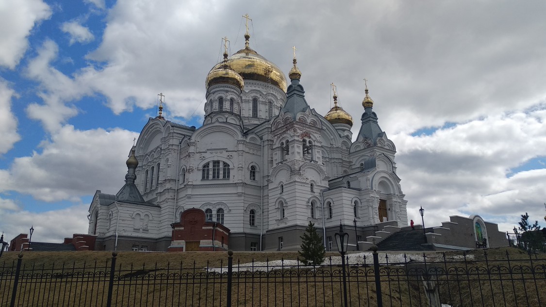 Белая Гора. Николаевский Белогорский монастырь. фасады