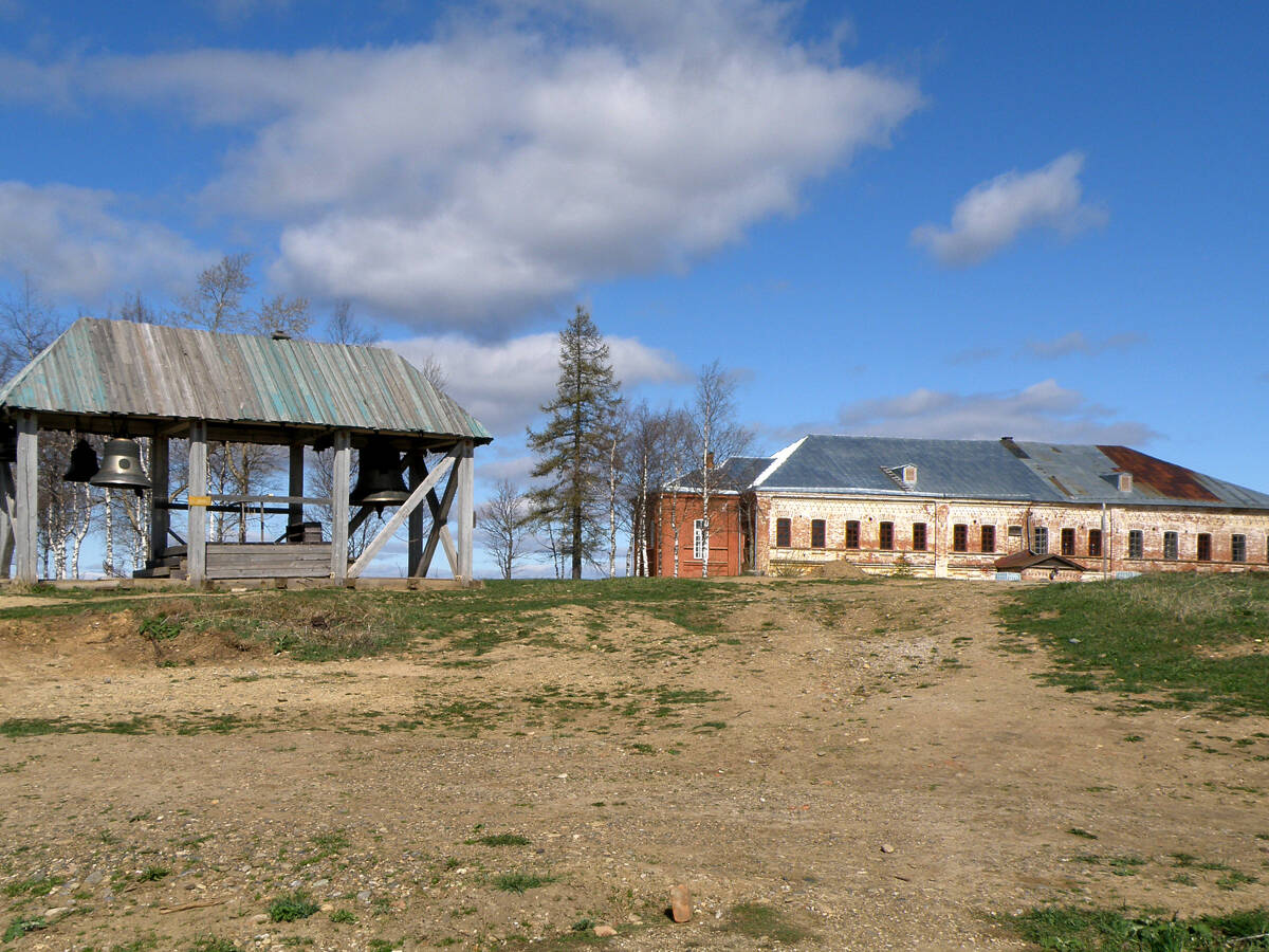 Николаевский Белогорский монастырь, Белая Гора (Кунгурский район и г. Кунгур, Пермский край). дополнительная информация, Звонница