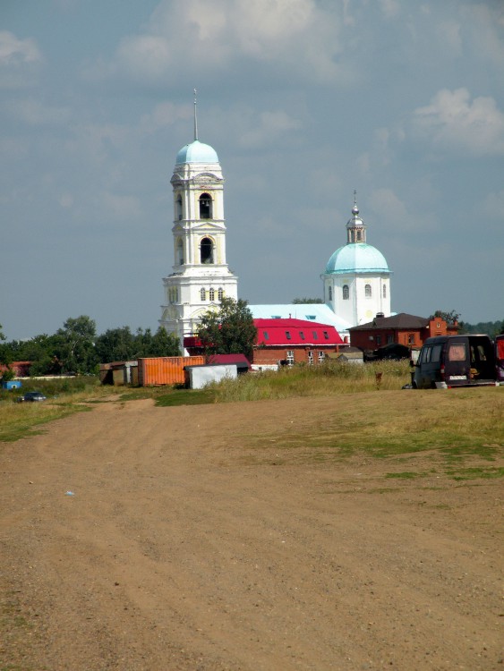 Церковь Николая Чудотворца, Николо-Берёзовка (Краснокамский район, Республика Башкортостан). общий вид в ландшафте