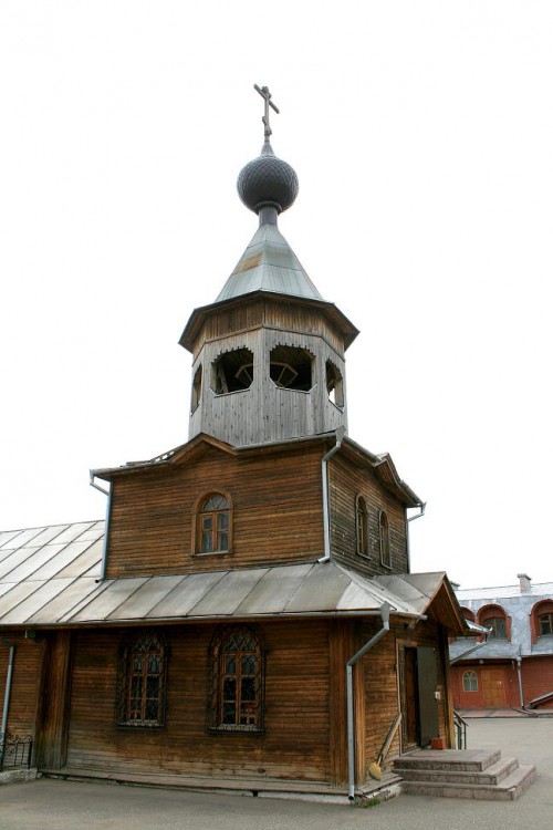 Церковь Новомучеников и исповедников Церкви Русской, Вятка (Киров) (Вятка (Киров), город, Кировская область). общий вид в ландшафте