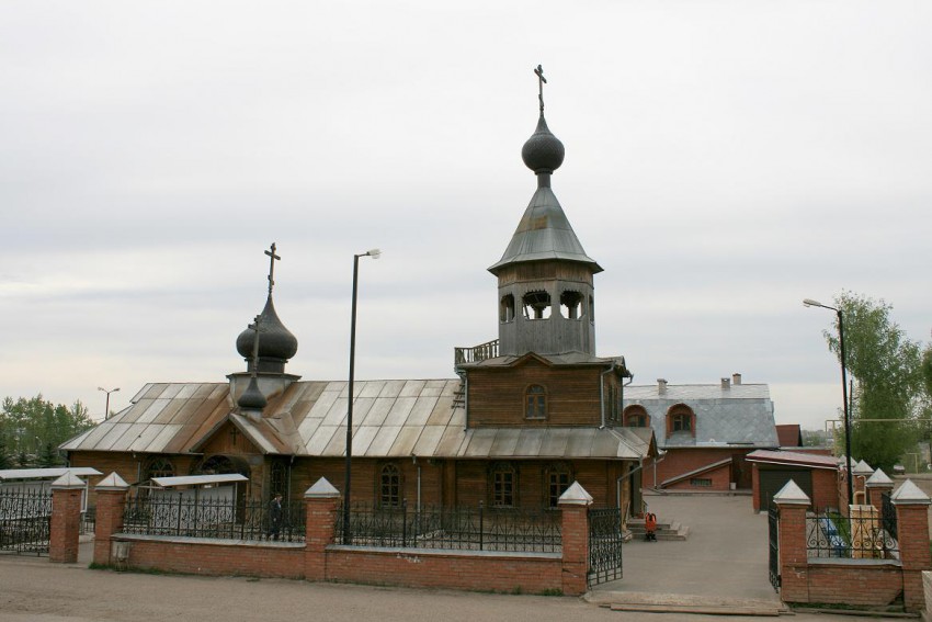 Церковь Новомучеников и исповедников Церкви Русской, Вятка (Киров) (Вятка (Киров), город, Кировская область). общий вид в ландшафте