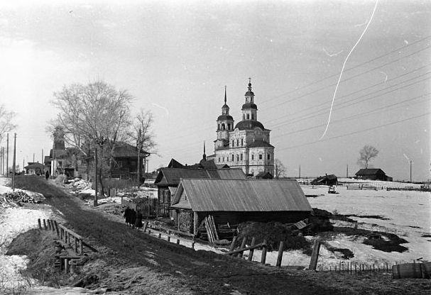 Истобенск. Церковь Николая Чудотворца. архивная фотография, Фото с сайта 