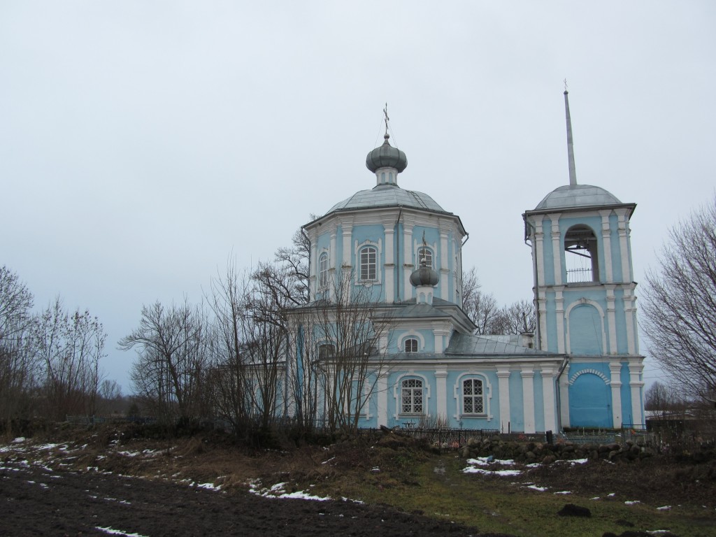 Опоки. Церковь Благовещения Пресвятой Богородицы. фасады