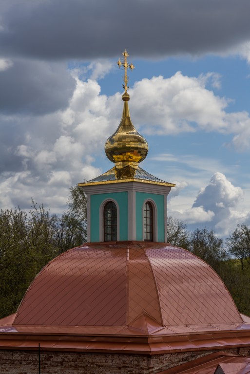 Волоколамск. Церковь Рождества Христова. архитектурные детали, Завершение