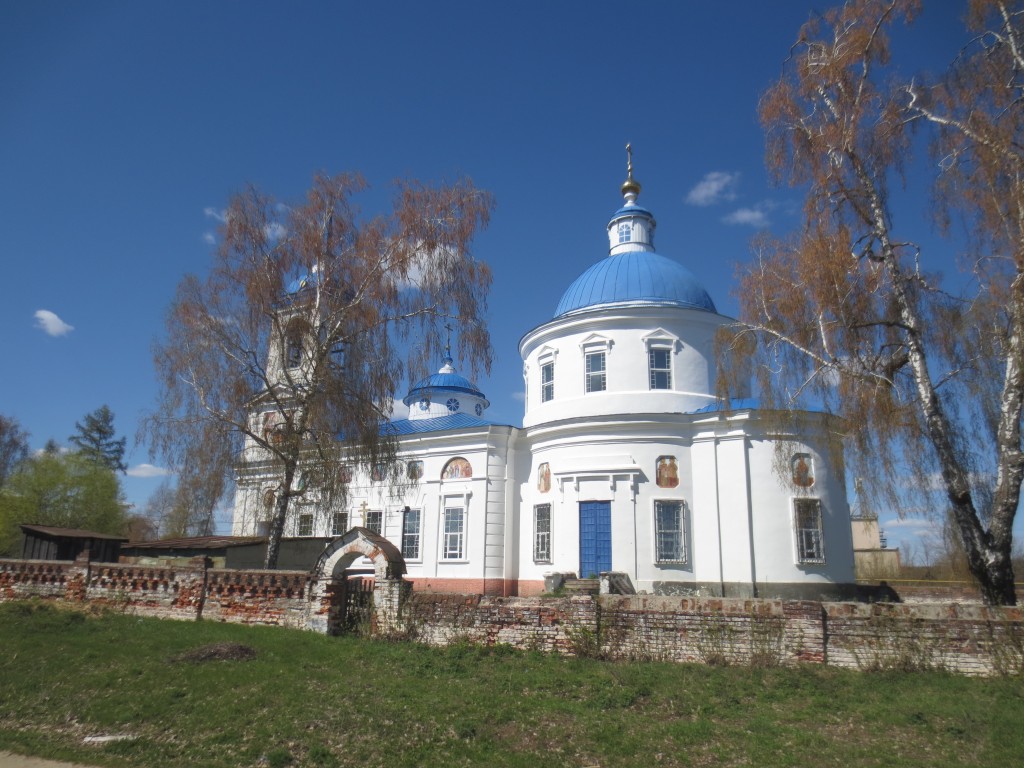 Архангельское. Церковь Троицы Живоначальной. фасады