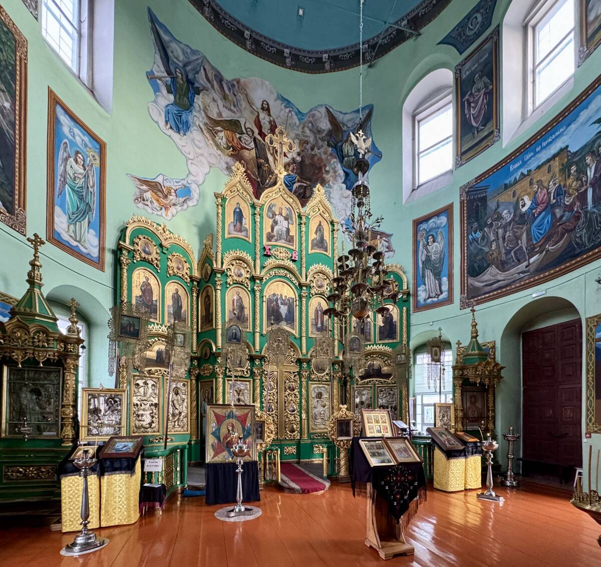 Церковь Троицы Живоначальной, Архангельское (Шатковский район, Нижегородская область). интерьер и убранство, Интерьер главного объёма
