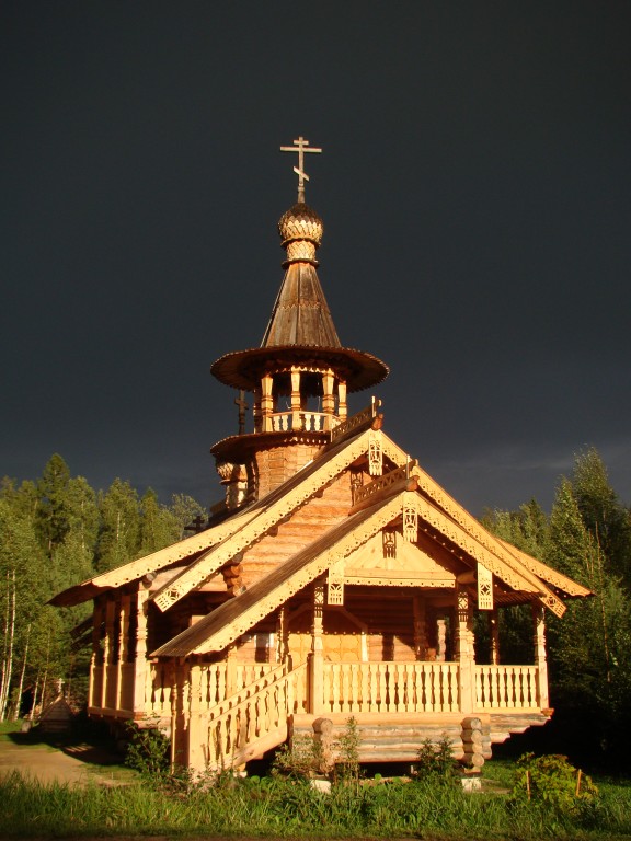 Церковь Серафима Саровского, Чаща (Гатчинский район, Ленинградская область). фасады