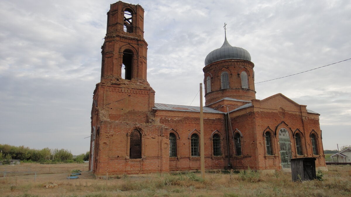 Церковь Покрова Пресвятой Богородицы, Банное (Воробьёвский район, Воронежская область). фасады