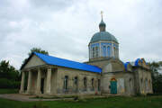 Левая Россошь. Иоанна Богослова, церковь