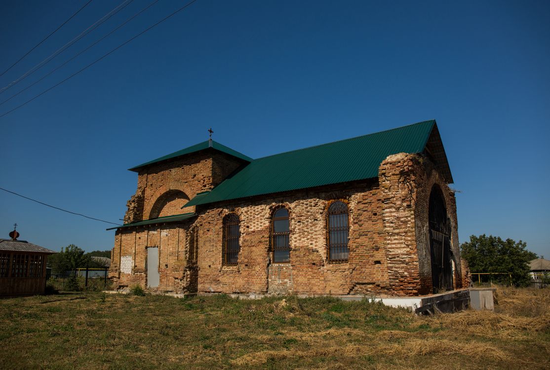 Церковь Георгия Победоносца, Пухово (Лискинский район, Воронежская область). фасады