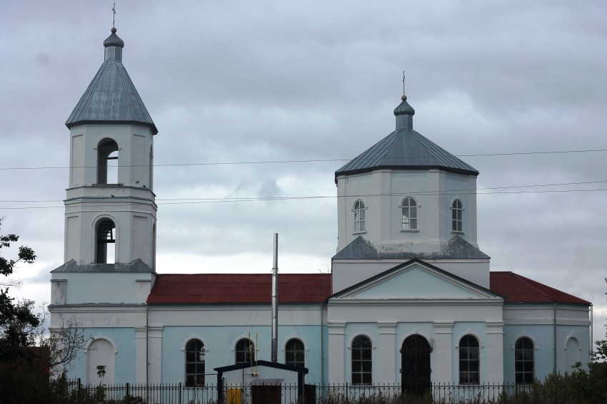 Церковь Михаила Архангела, Сенное (Рамонский район, Воронежская область). фасады