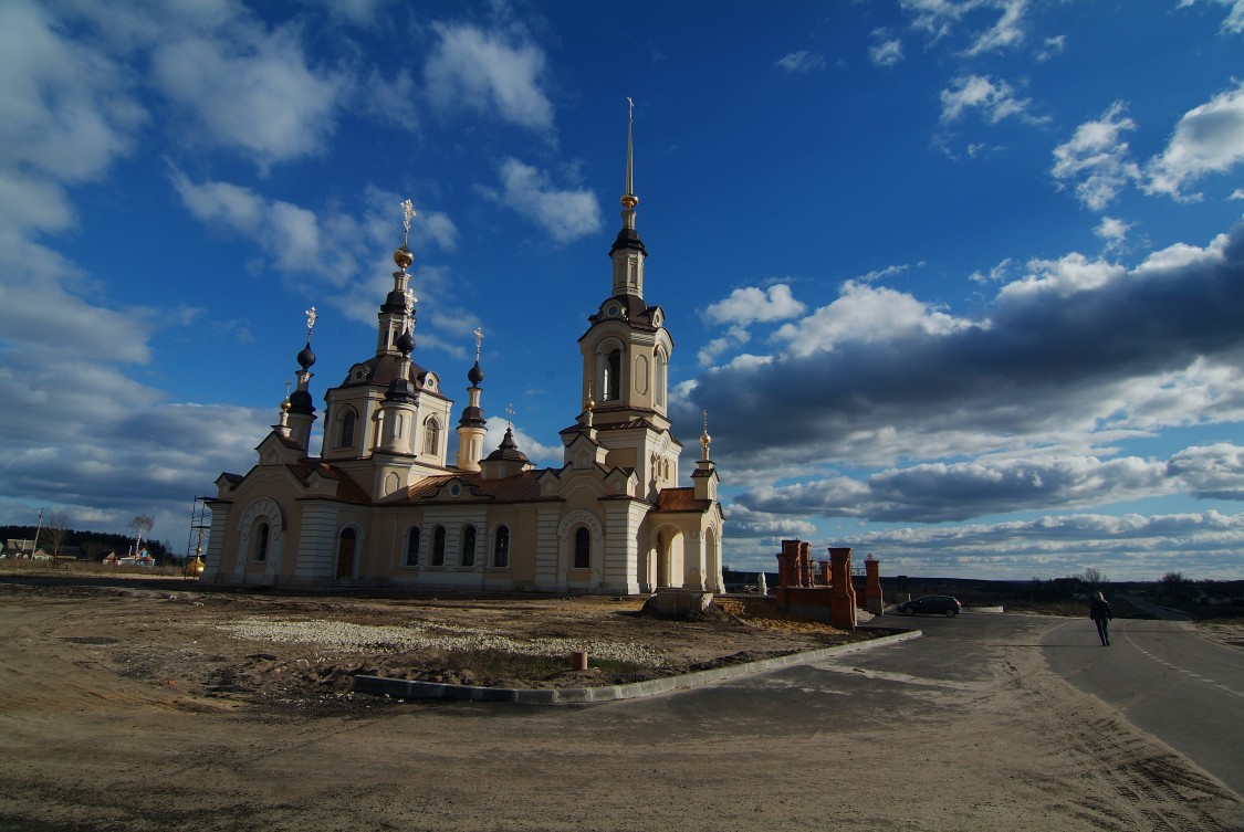 Нелжа. Церковь Николая Чудотворца. общий вид в ландшафте