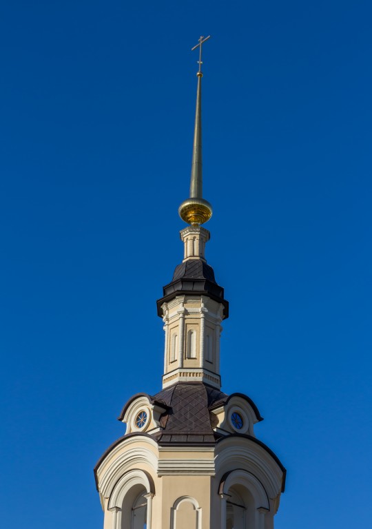 Церковь Николая Чудотворца, Нелжа (Рамонский район, Воронежская область). архитектурные детали, Завершение колокольни