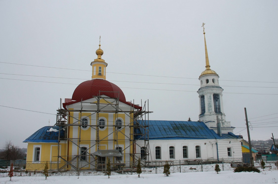 Церковь Николая Чудотворца, Землянск (Семилукский район, Воронежская область). фасады, Южный сад