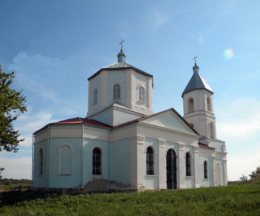 Церковь Михаила Архангела, Сенное (Рамонский район, Воронежская область). фасады