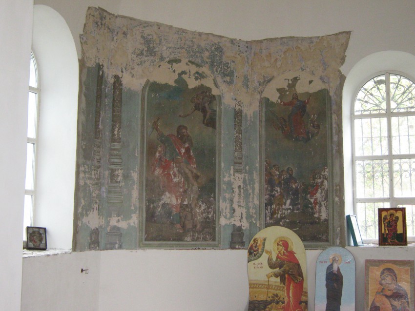 Церковь Михаила Архангела, Сенное (Рамонский район, Воронежская область). интерьер и убранство