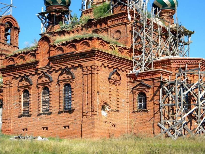 Церковь Параскевы Пятницы, Хвощеватка (Рамонский район, Воронежская область). архитектурные детали