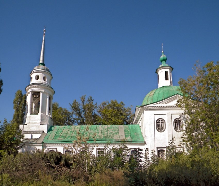 Церковь Николая Чудотворца, Землянск (Семилукский район, Воронежская область). фасады