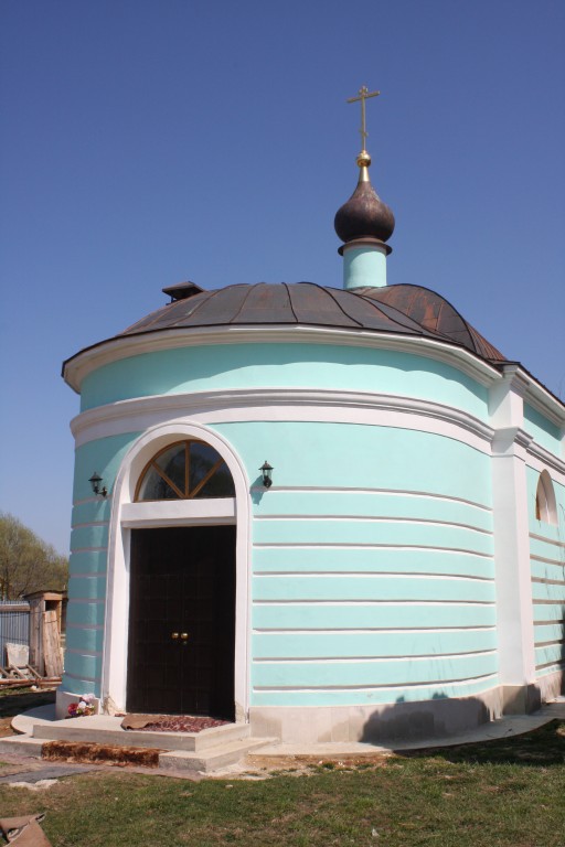 Часовня Адриана и Наталии, Грабцево (Ферзиковский район, Калужская область). фасады