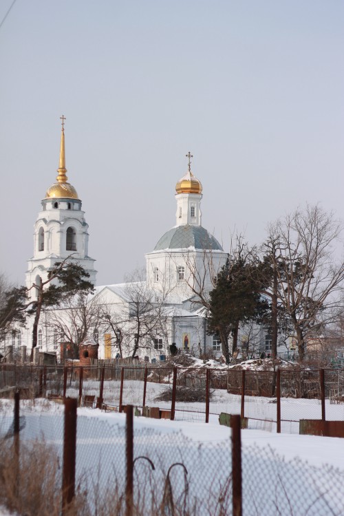 Боровое. Церковь Троицы Живоначальной. общий вид в ландшафте