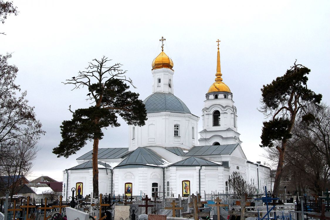 Боровое. Церковь Троицы Живоначальной. фасады