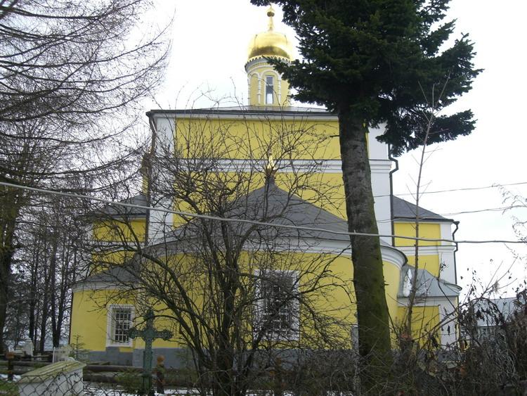 Церковь Рождества Христова, Осташково (Мытищинский городской округ и гг. Долгопрудный, Лобня, Московская область). фасады