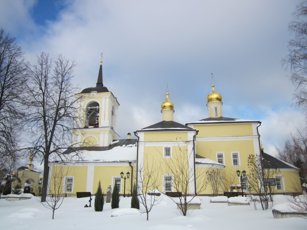 Церковь Рождества Христова, Осташково (Мытищинский городской округ и гг. Долгопрудный, Лобня, Московская область). фасады