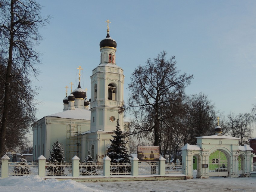 Болтино. Церковь Троицы Живоначальной. фасады