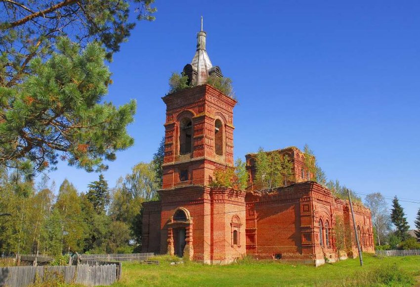 Церковь Николая Чудотворца, Святое (Осташковский городской округ, Тверская область). фасады