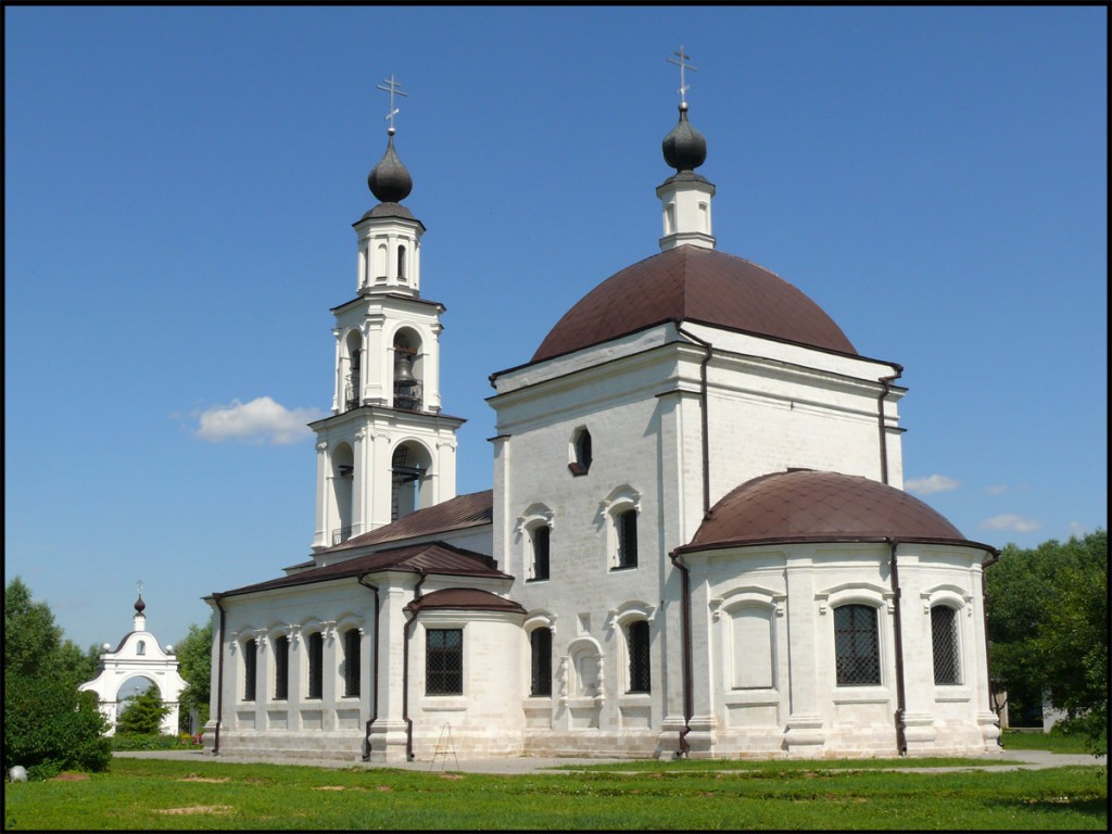 Церковь Покрова Пресвятой Богородицы в Ерине, Ерино (Новомосковский административный округ (НАО), г. Москва). фасады