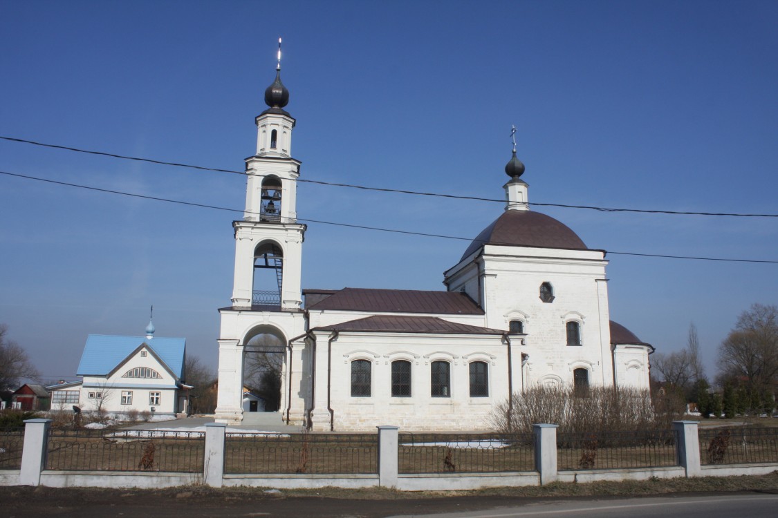 Ерино. Церковь Покрова Пресвятой Богородицы в Ерине. фасады