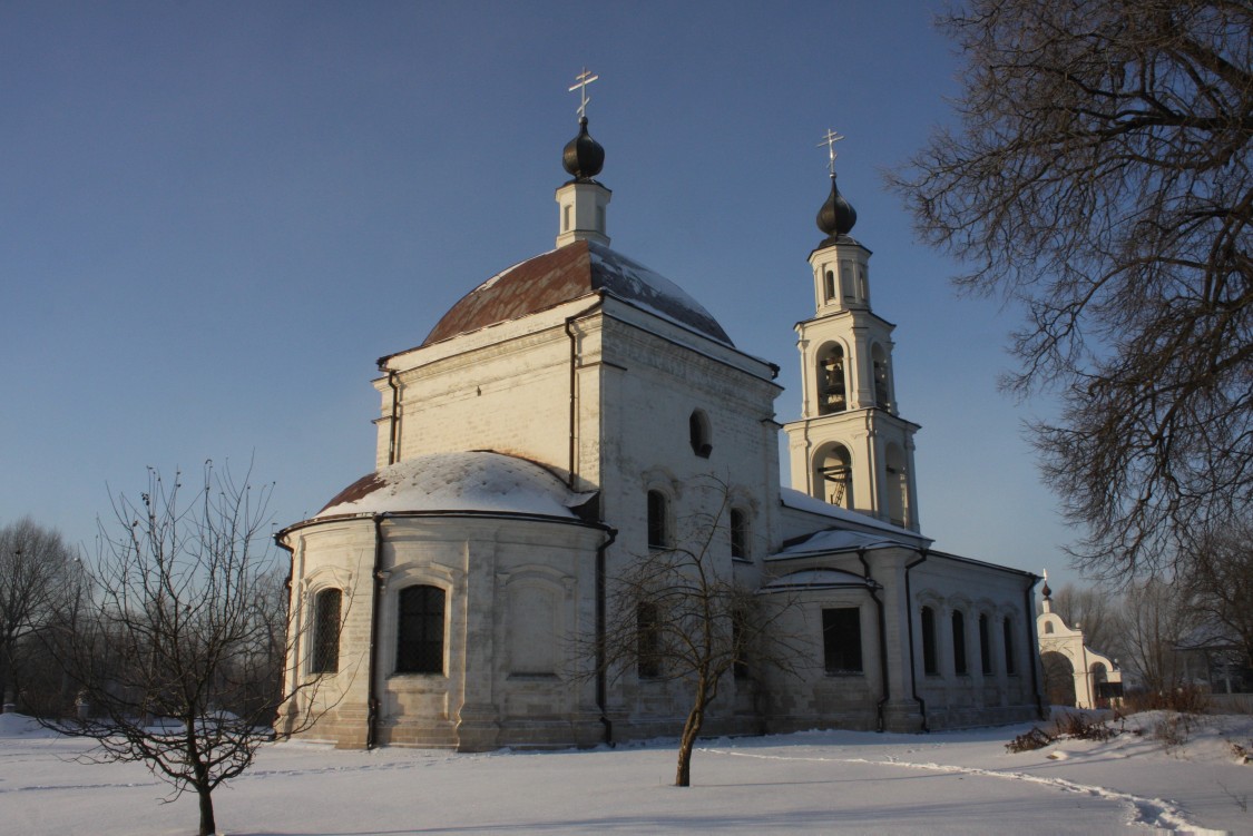 Ерино. Церковь Покрова Пресвятой Богородицы в Ерине. фасады