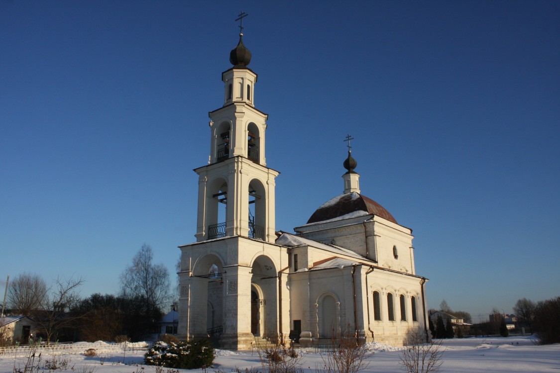 Ерино. Церковь Покрова Пресвятой Богородицы в Ерине. фасады