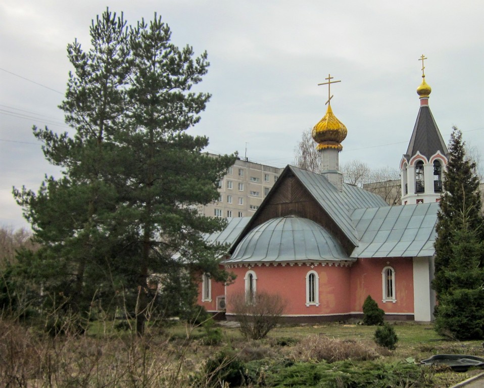 Жуковский. Церковь Пантелеимона Целителя. фасады