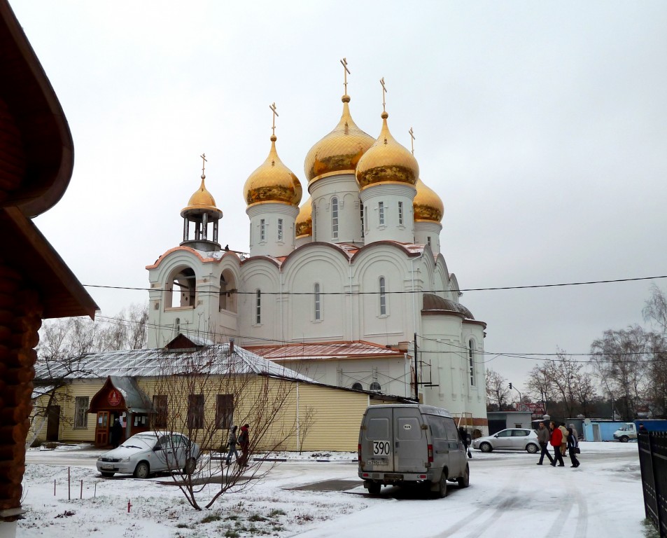 Церковь Преображения Господня, Жуковский (Раменский район и гг. Бронницы, Жуковский, Московская область). фасады