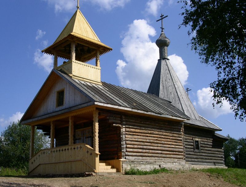 Церковь Илии Пророка, Бологово (Сережино) (Андреапольский район, Тверская область). общий вид в ландшафте