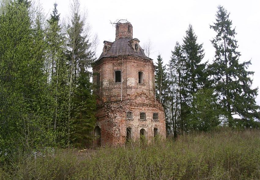 Церковь Троицы Живоначальной, Погост Кочевицы (Западнодвинский район, Тверская область). фасады, вид с юго-запада