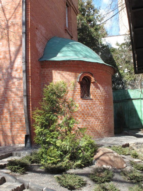 Домовая церковь Елисаветы Феодоровны, Савёловский (Северный административный округ (САО), г. Москва). архитектурные детали, Церковь Елисаветы Феодоровны в Москве.Алтарная апсида храма.