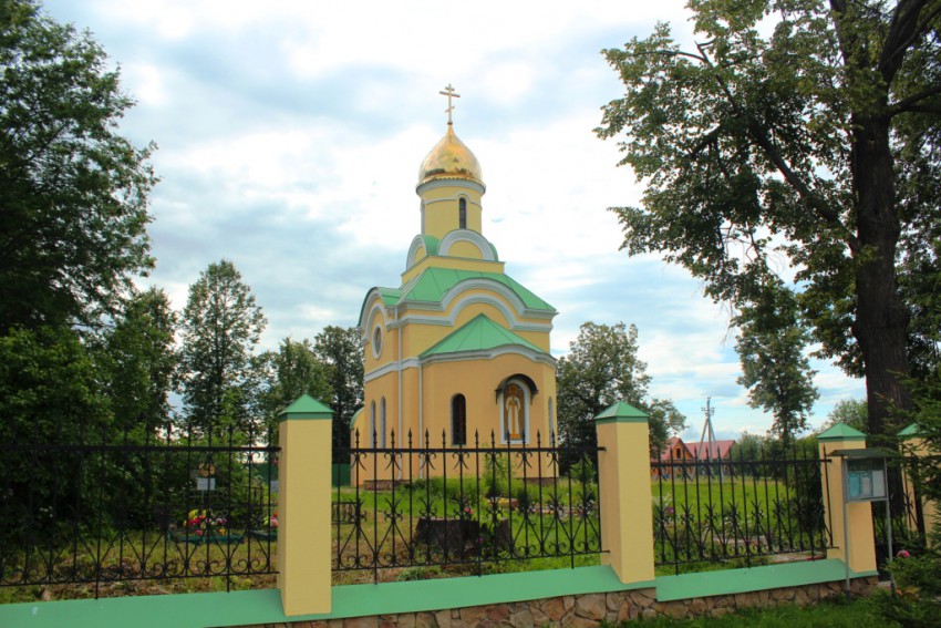 Церковь Михаила Архангела, Мякишево (Александровский район, Владимирская область). общий вид в ландшафте, Вид с улицы