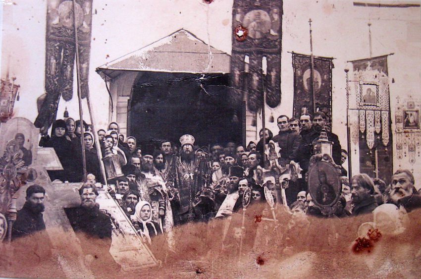 Церковь Климента, папы Римского, Заполье (Ям-Тёсовское с/п) (Лужский район, Ленинградская область). архивная фотография, Крестный ход в честь столетия храма 1926 год.