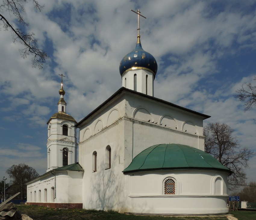 Малино. Церковь Успения Пресвятой Богородицы. фасады