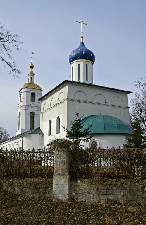 Малино. Церковь Успения Пресвятой Богородицы. художественные фотографии