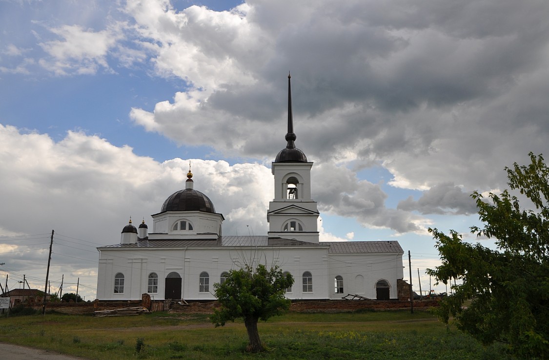 Церковь Илии Пророка, Огневское (Каслинский район, Челябинская область). общий вид в ландшафте