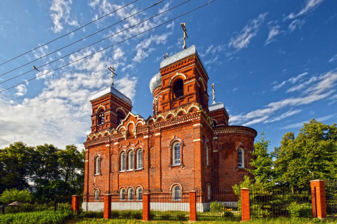 Марьинское. Церковь Покрова Пресвятой Богородицы. фасады